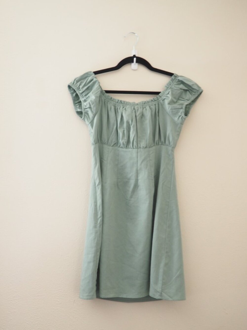 NWT Lulus Wisteria Sage Green Embroidered Off The Shoulder Mini Dress sz S - Picture 8 of 9